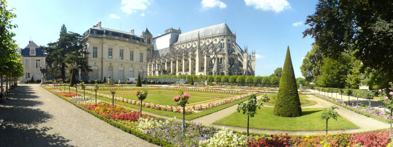 Bourges